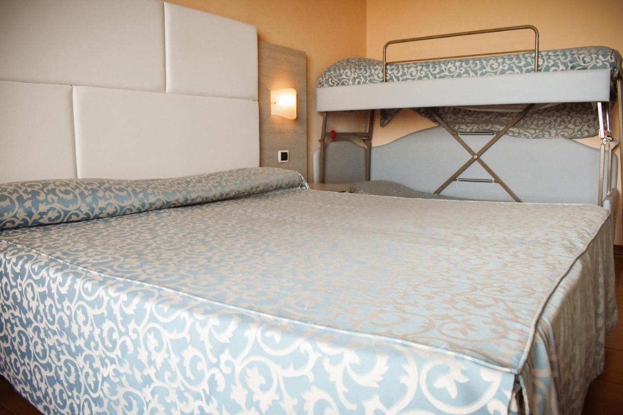 Hotel Costa Verde 토르토레토 외부 사진