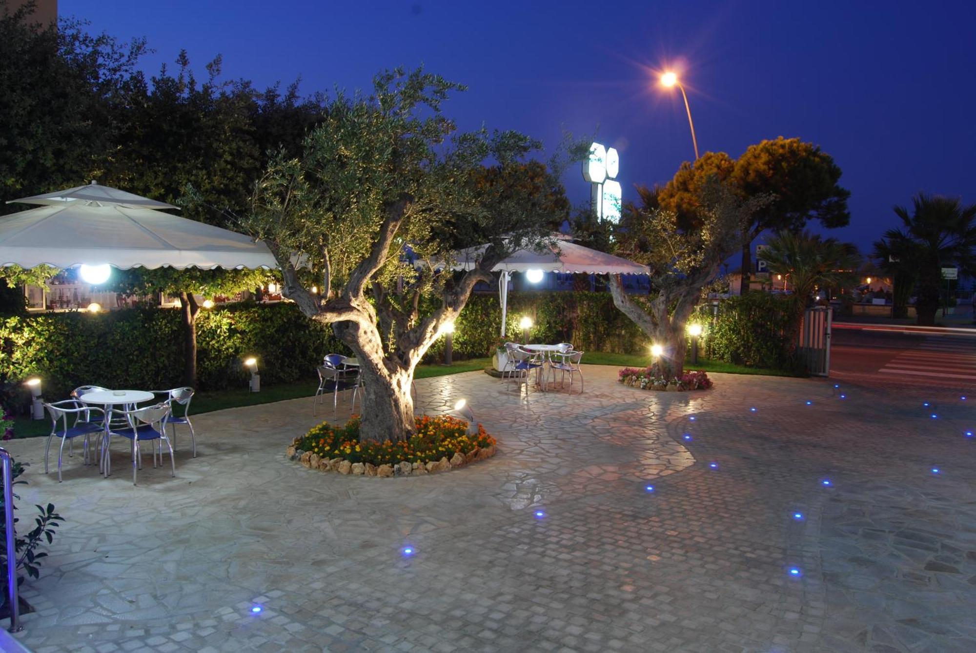 Hotel Costa Verde 토르토레토 외부 사진